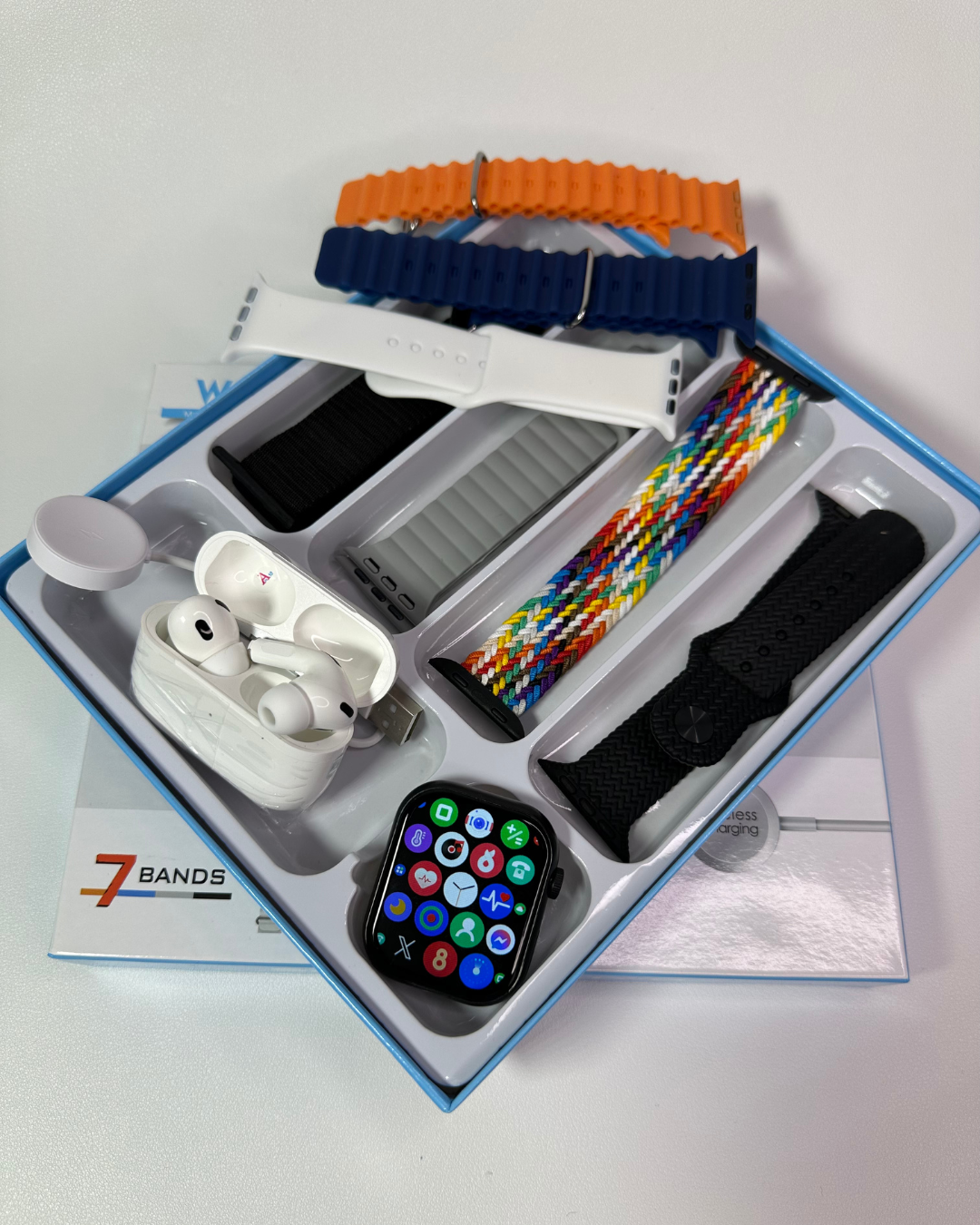 SmartWatch Con 7 Manillas y Audífonos